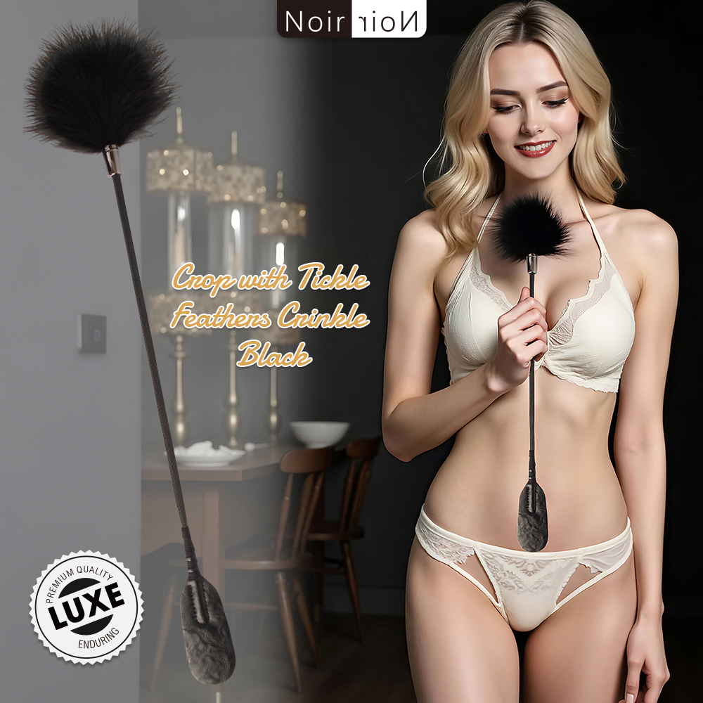 Crop with Tickle Feathers Crinkle Black